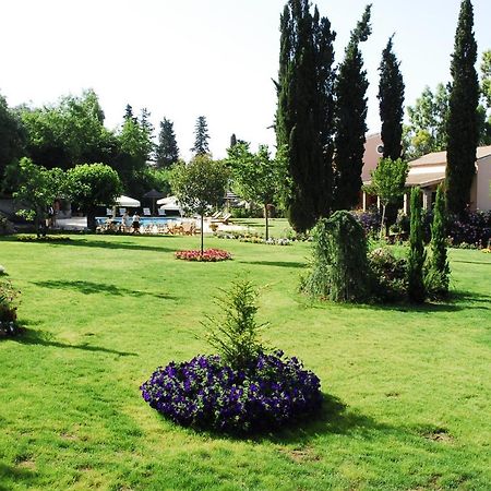 Corfu Club Apartments Гоувия Экстерьер фото
