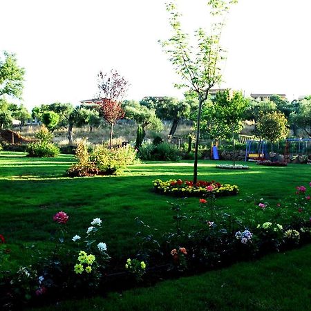 Corfu Club Apartments Гоувия Экстерьер фото