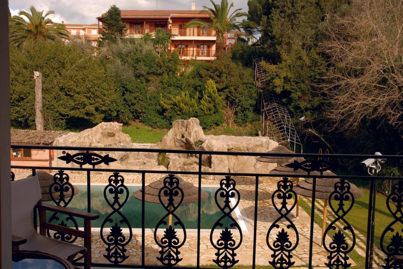 Corfu Club Apartments Гоувия Экстерьер фото