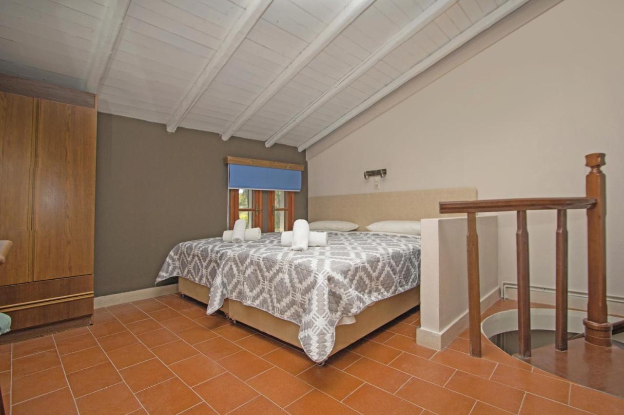 Corfu Club Apartments Гоувия Экстерьер фото